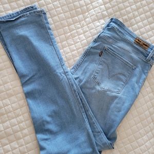 Levi's Mid Rise Skinny Jean sz 12